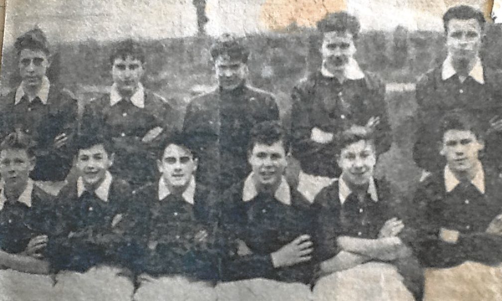 Tommy Allan sent in this
photos from his
personal scrapbook.
Left — The Dundee
Schoolboys U/15 side
which defeated
Clackmannan 6-3 in the
second round of the
Scottish Cup.
Back row (from left) —
Dunn (Lawside), Doyle
(Lawside), Donnelly
(Harris), McCallum
(St John’s), McDonald
(Stobswell).
Front row — Tosh
(Logie), Thomson
(Logie), Allan
(Stobswell), Duff
(Harris), Bell (Logie),
McGregor (Stobswell).