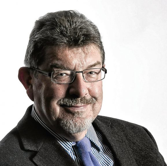 Tributes paid to exUniversity of Dundee professor Evening Telegraph