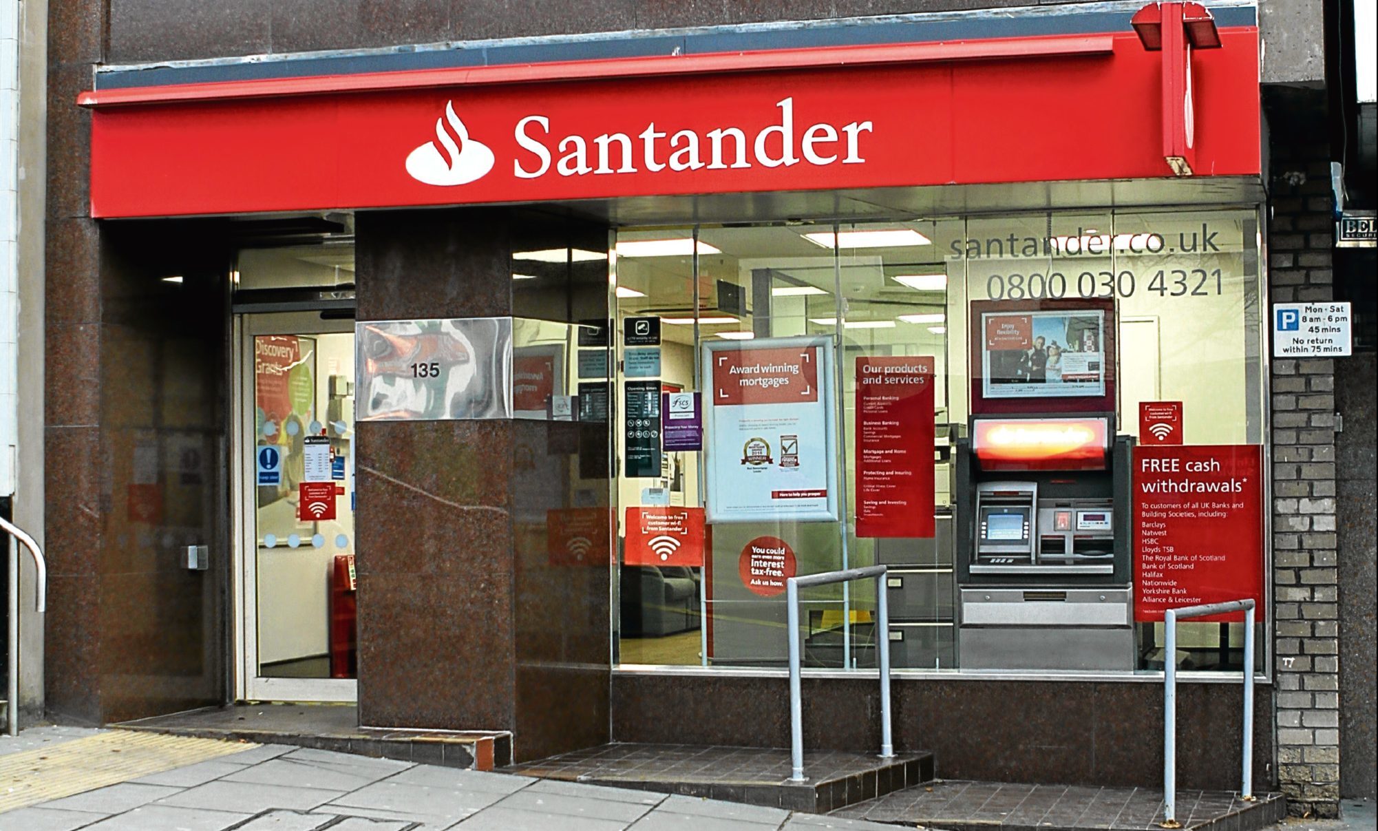 Santander to shut branches in Brechin, Forfar, St Andrews and Kirkcaldy