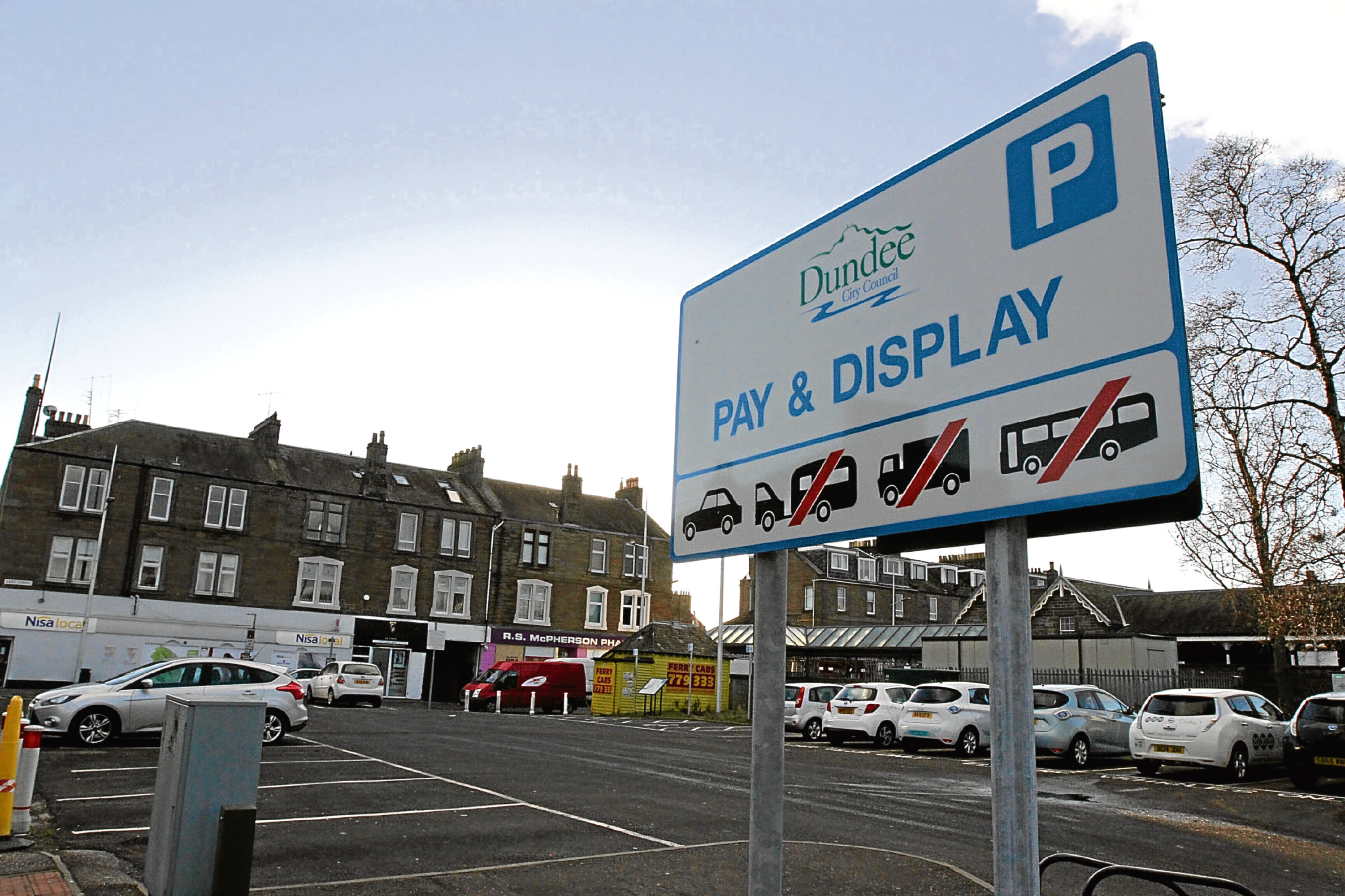 Dozens of spaces lost as train station work closes part of Dundee car