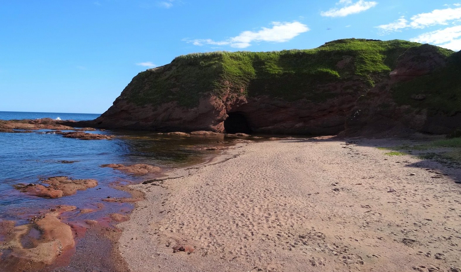 You can own this stunning Scottish beach for just £90,000 - Evening