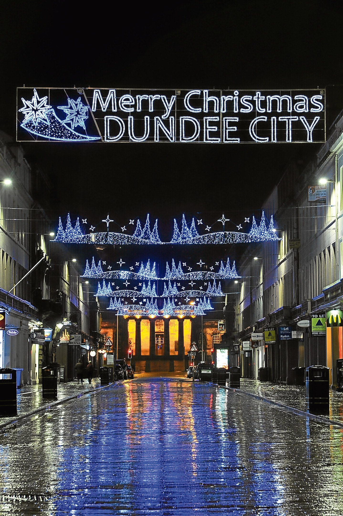 Disco time as Dundee city centre's Christmas Light Night moves to