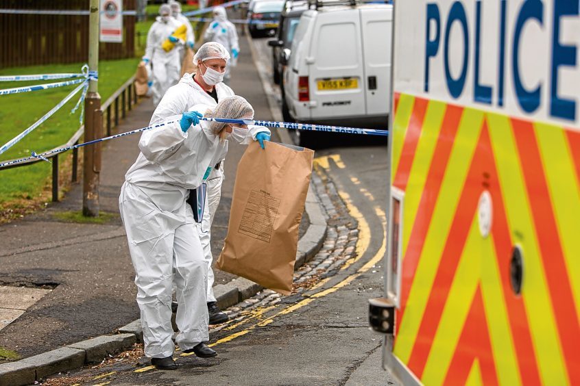DUNDEE MURDER TRIAL Mum of accused threw out clothes Evening Telegraph