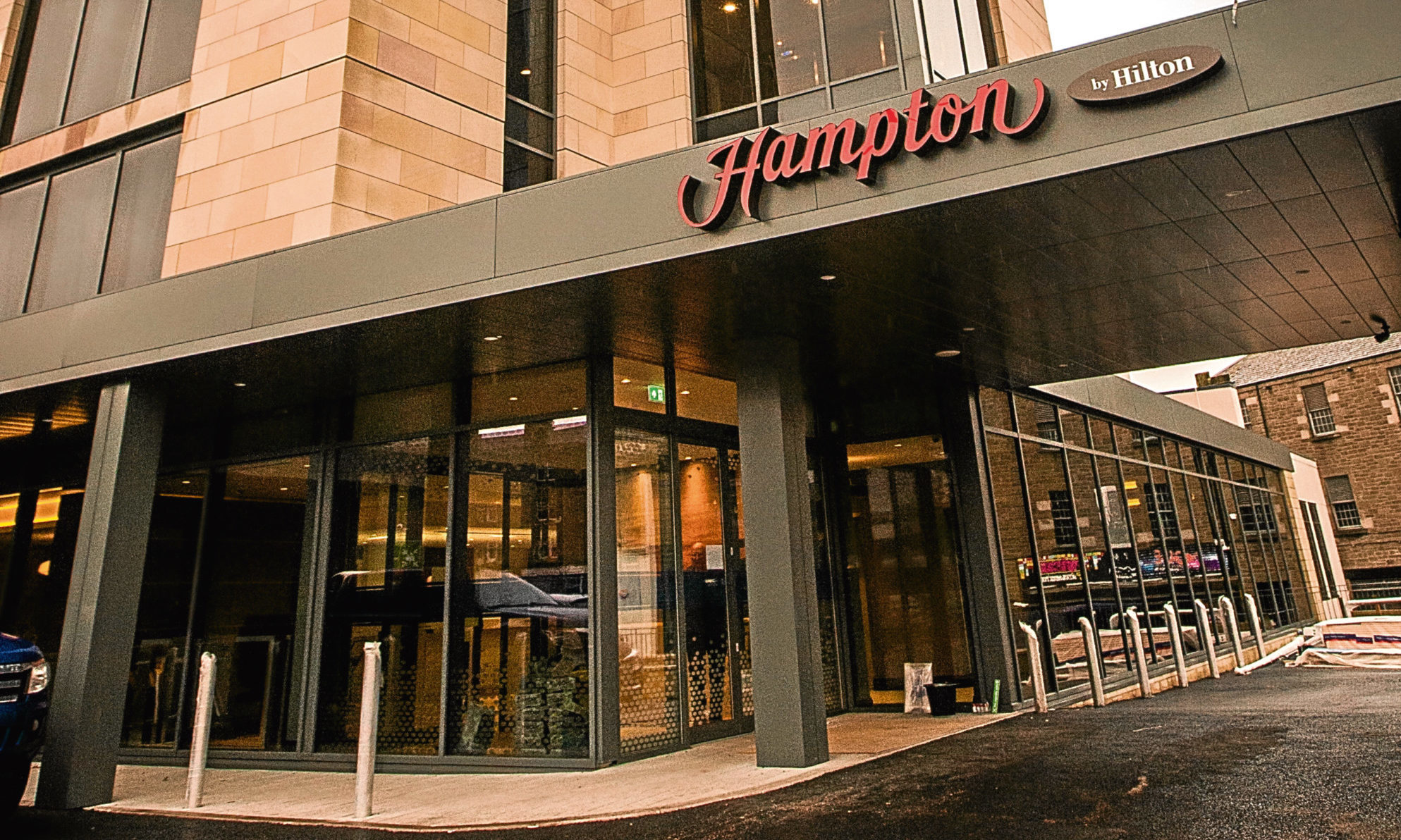 Shock as hotel restaurant in Dundee city centre closes suddenly Evening Telegraph