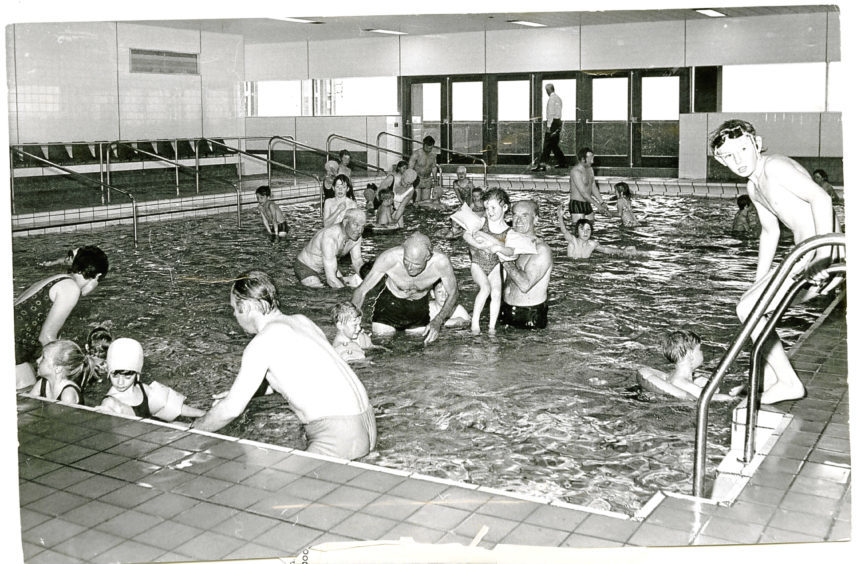 Dip into the history of Dundee's swimming pools in the 70s Evening