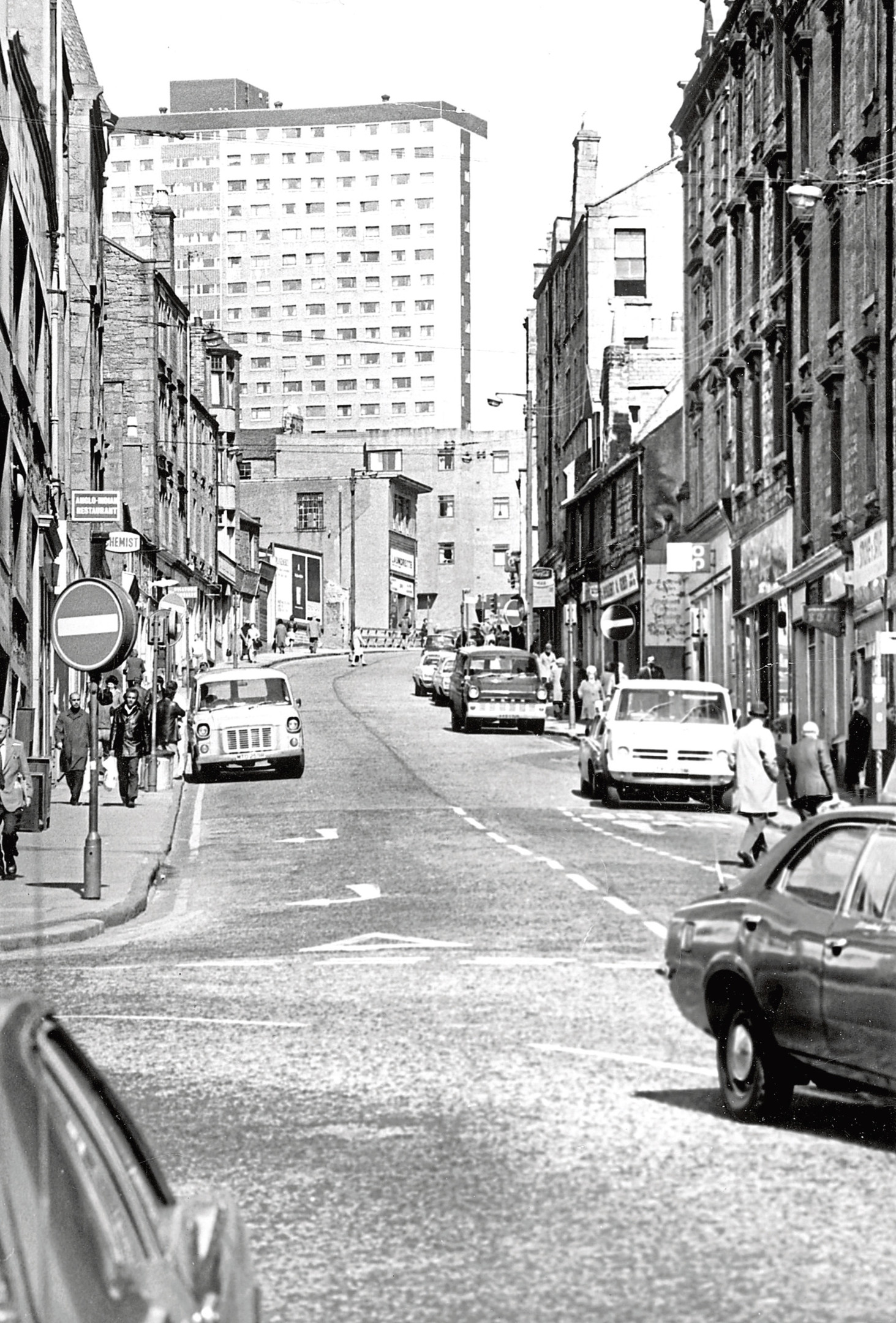 PICTURES A nostalgic look at one of Dundee's iconic areas Evening