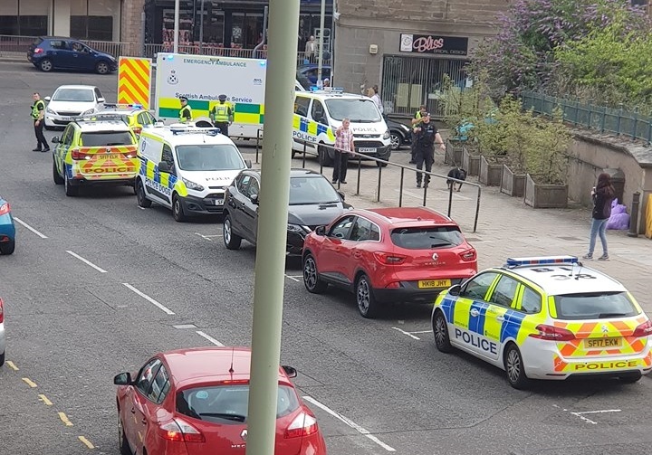 Dundee street sealed off after major incident - Evening Telegraph