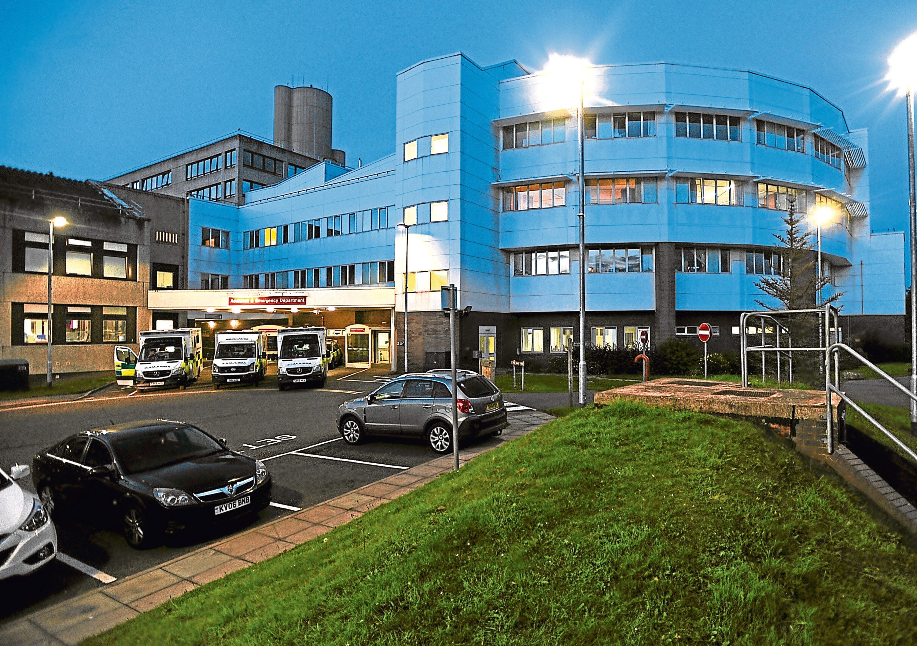 Patients in Tayside and Fife forced to wait more than four months for cancer treatment Evening