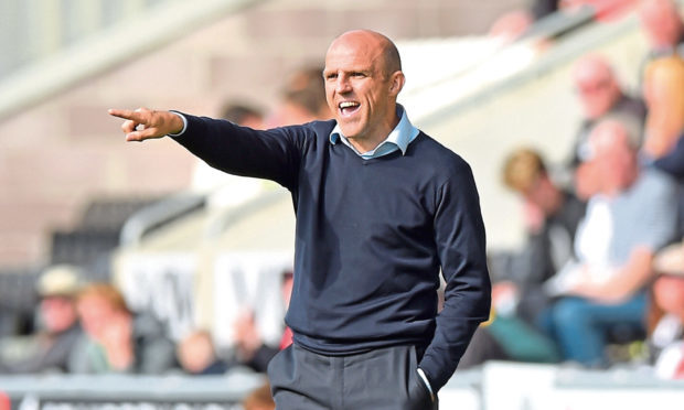 Former Dundee manager Alex Rae.