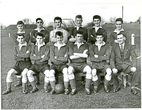 This North End Junior FC team photo from
November 1956 is from a very successful season for the Dokens.
Back row (from left) –
McCafferty, Morton,
McDonald, Gabriel, McCabe, Ward.
Front row – Logie, Kelly,
Duncan, Donaldson, Smith,
H Smart (trainer). Jimmy Gabriel, of course,
would go on to star for Dundee and Everton.