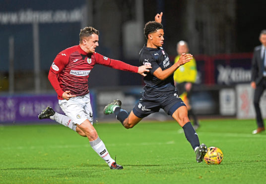 Following a lengthy period on the sidelines due to injury, defender Nathan Ralph put in a solid showing for Dundee as they drew with St Mirren at Dens Park on Saturday.