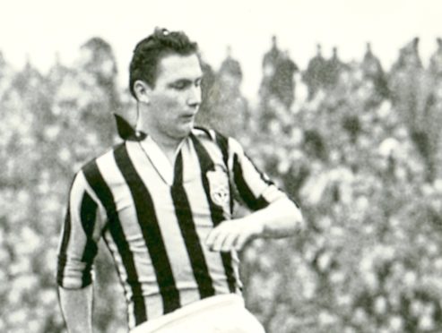 East Fife legend Henry Morris