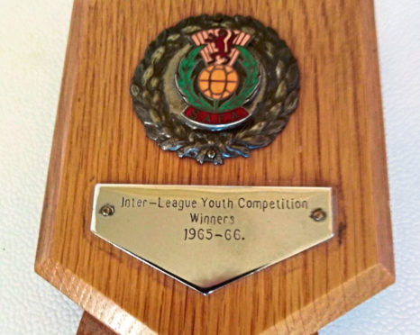 The shield Dennis Elder was given for winning The Black Trophy.