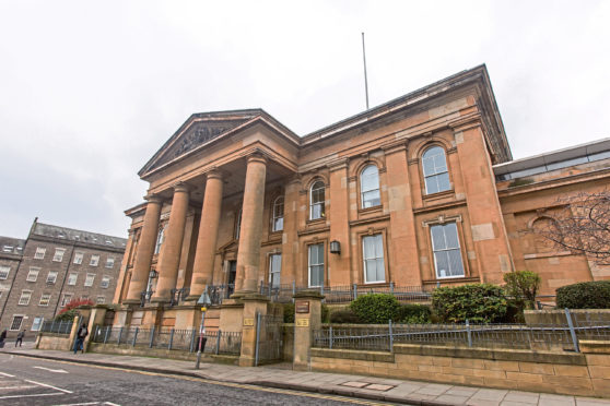 Dundee Sheriff Court