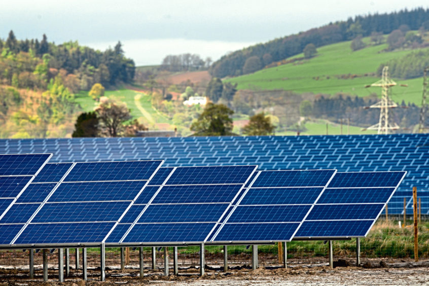 the-u-a-e-sets-its-sights-on-biggest-solar-farm-ever-the-motley-fool