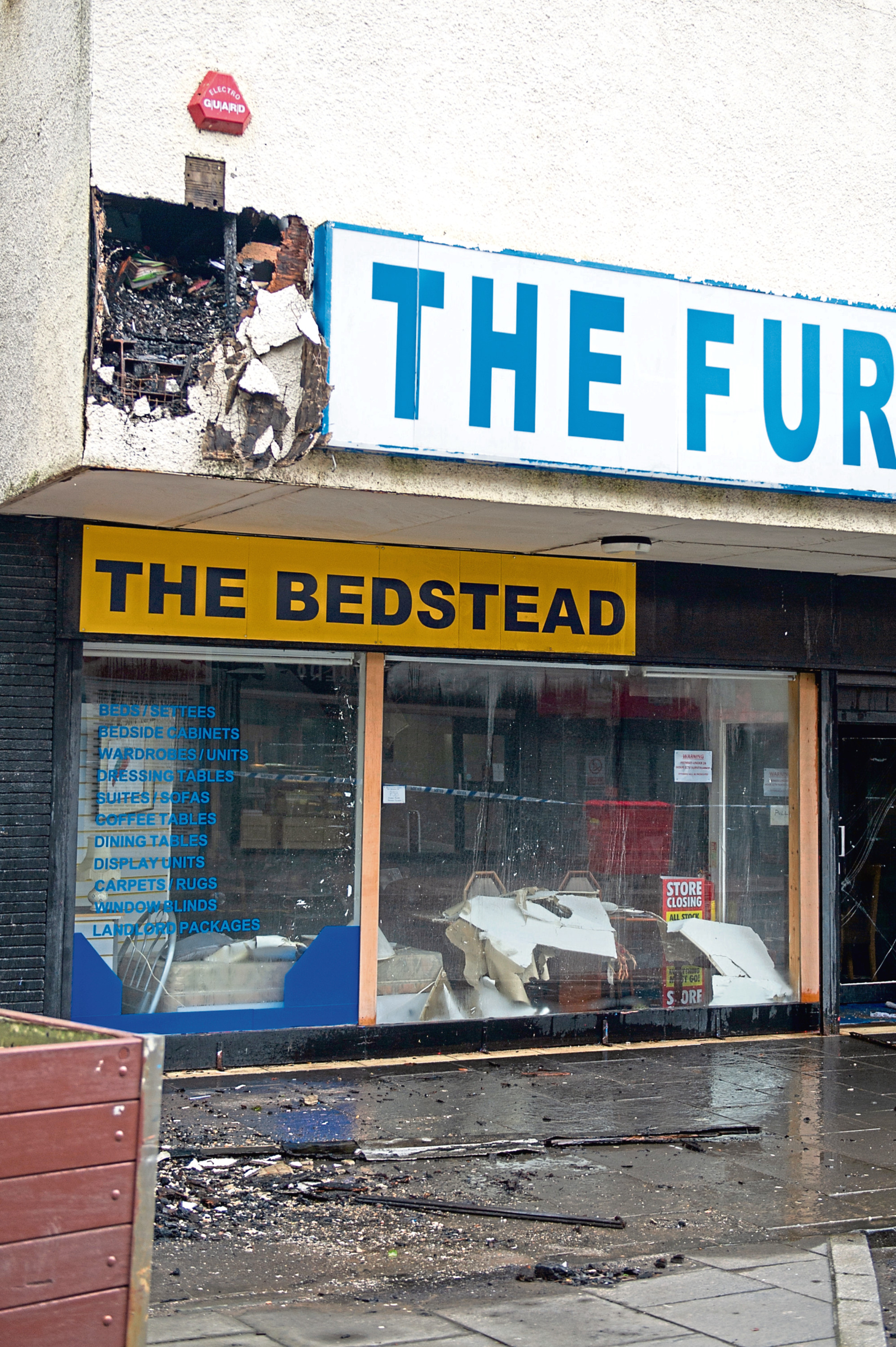 VIDEO ‘Heartbroken' Dundee residents have theory on what caused shop