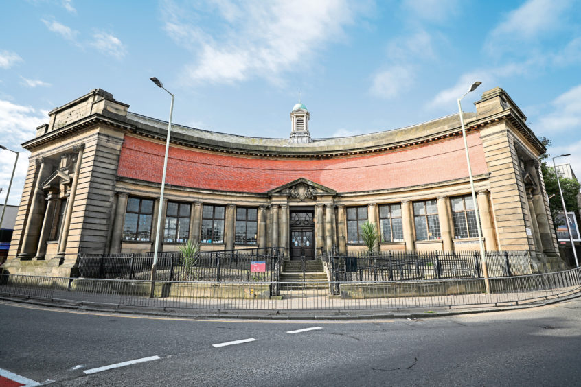 Historic Dundee library to reopen following extensive sixmonth