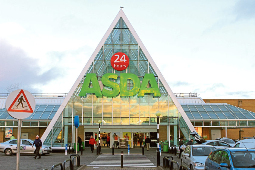 Asda staff in Dundee may be forced to work bank holidays without extra