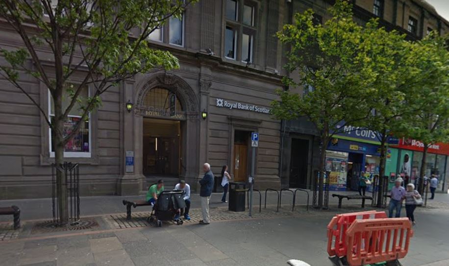Man admits Dundee bank raid and stealing meat from supermarket