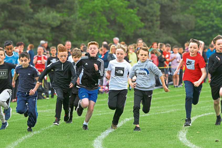 PICTURES: Primary pupils battle it out in Dundee athletics competition ...