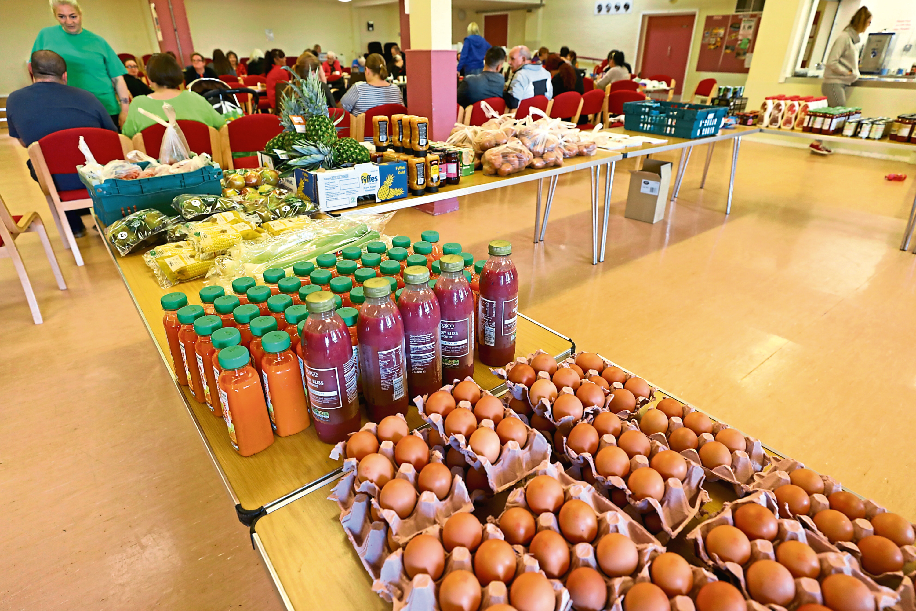Food larder brings in 'zero tolerance' policy after Kirkton volunteers abused - Vimarsana News