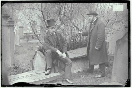 Old photograph of Dundee Howff