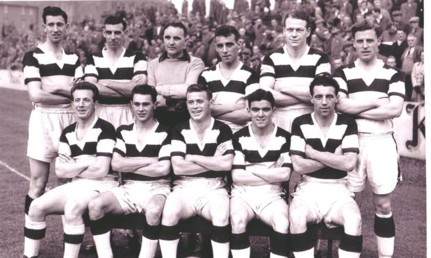 Duncan Young is pictured in this United line-up, immediate left on the back row.
