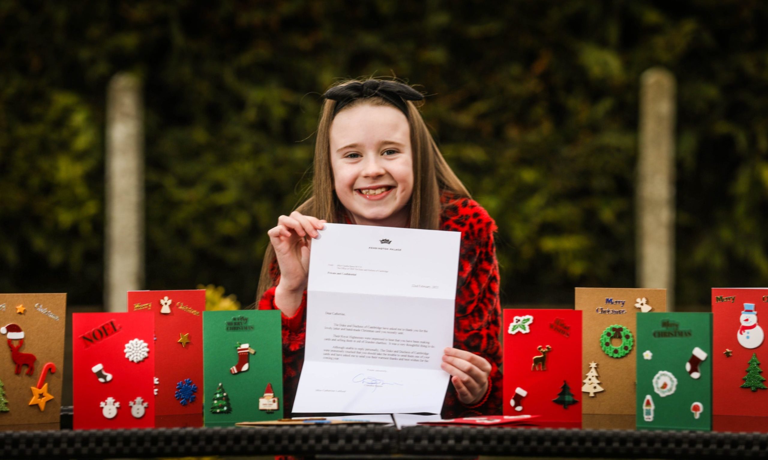 VIDEO: Dundee girl, 8, receives surprise thank you card from Duke and Duchess of Cambridge - Evening Telegraph