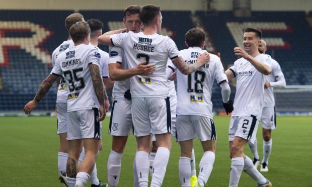 Dundee celebrate Jordan McGhee's opening goal at Stark's Park.