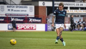 Dundee 2-2 St Mirren: Ten man Dee hold on for opening day draw at Dens