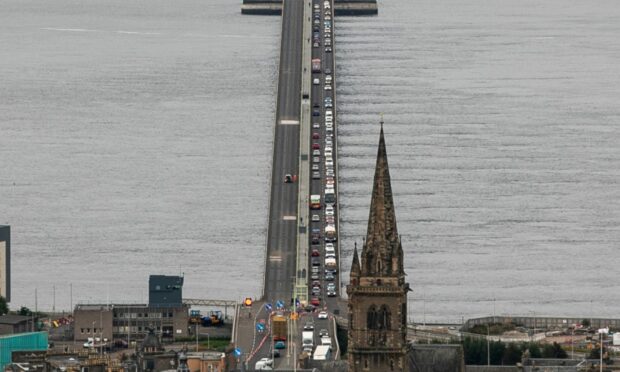 A picture from the Law shows the bridge on Monday at rush hour.
