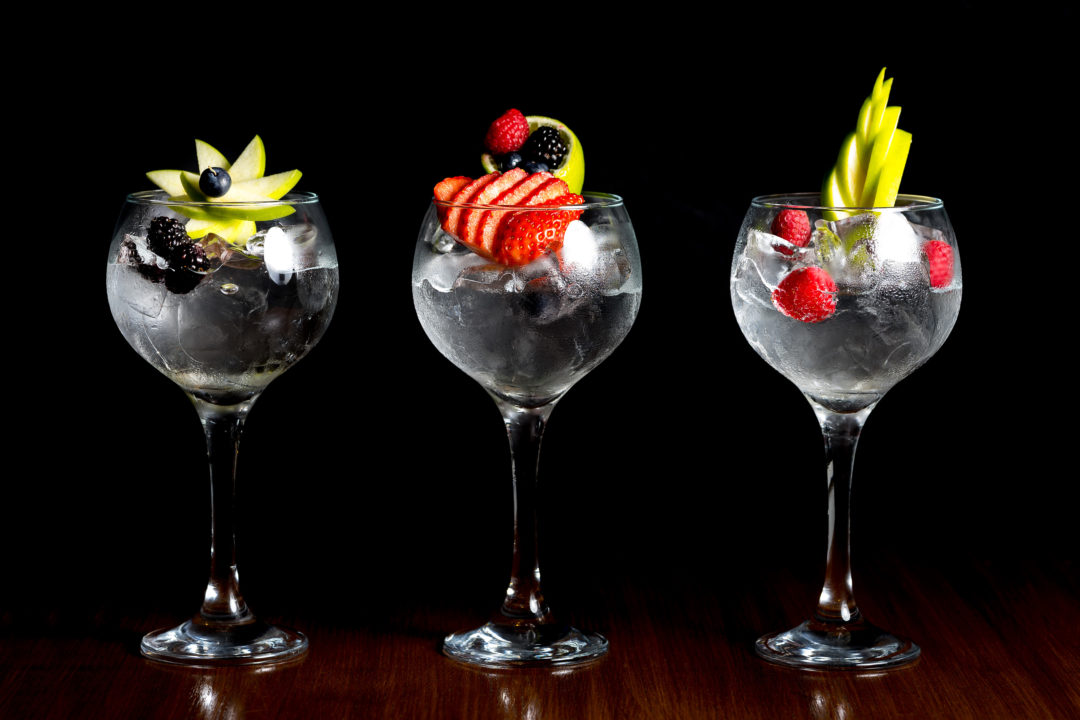 gin and tonic cocktail drink fancy gin and tonics