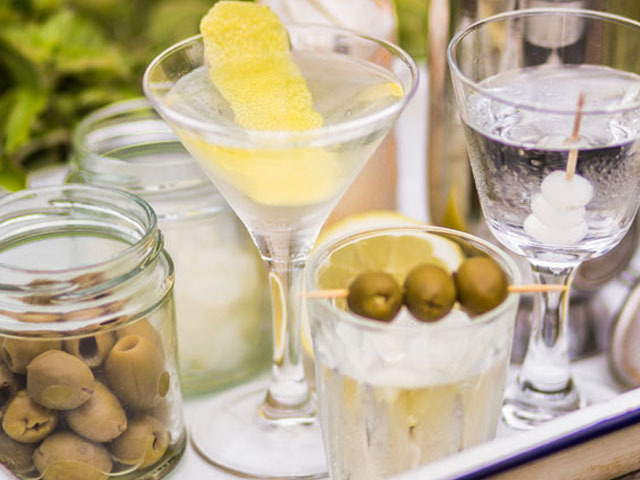 martini cocktail 2 Featured Image for The classic dry martini, with frozen gin
