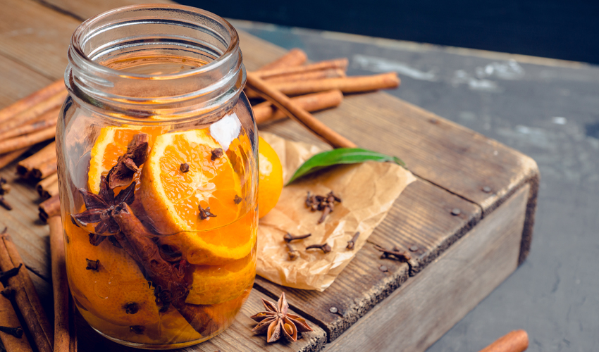 This Orange and Cinnamon Gin Recipe Is a Sweet Warming Delight