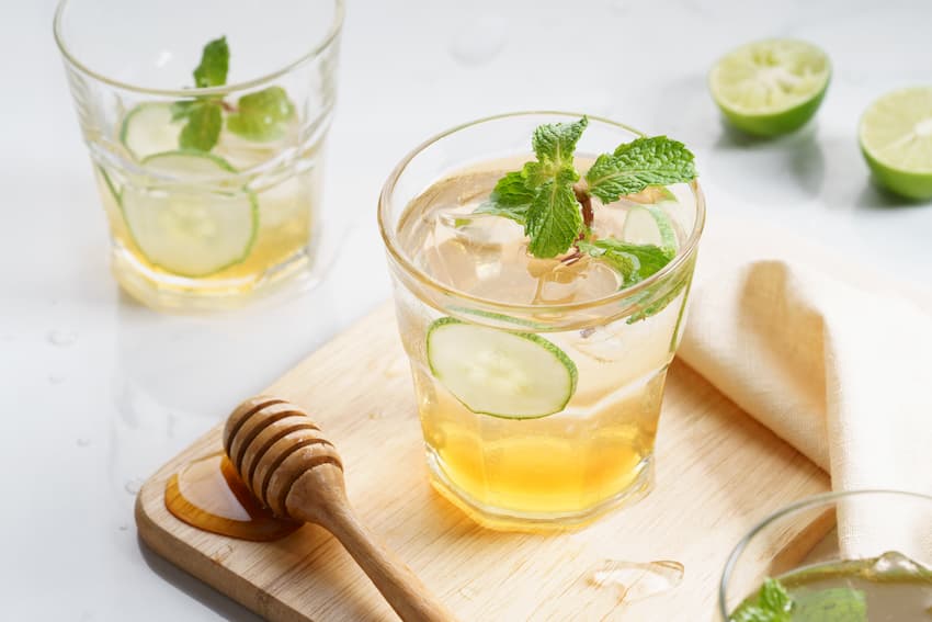 shutterstock_478537330 (1) Featured Image for Which Honey Gin to Buy and How to Use It In Your Gin