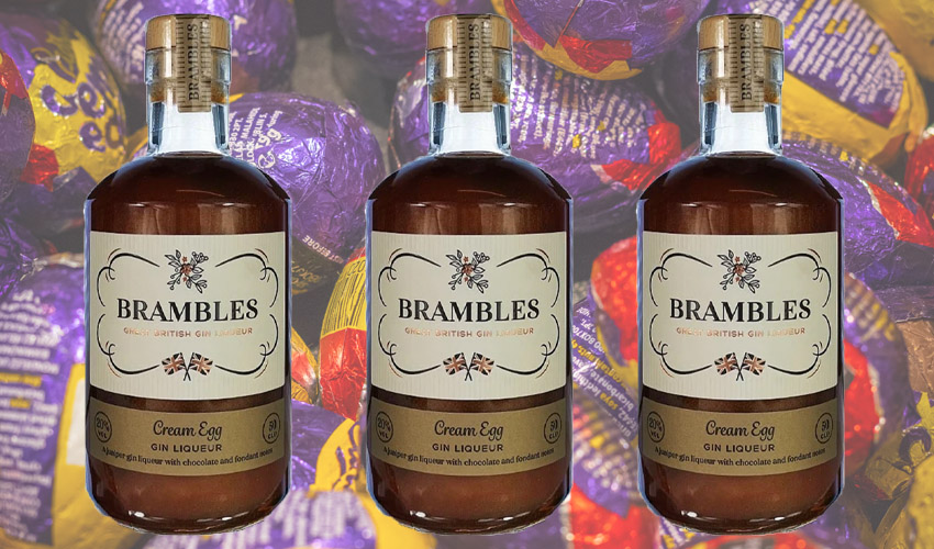 cream-egg-gin-liqueur-has-been-released-just-in-time-for-easter-the