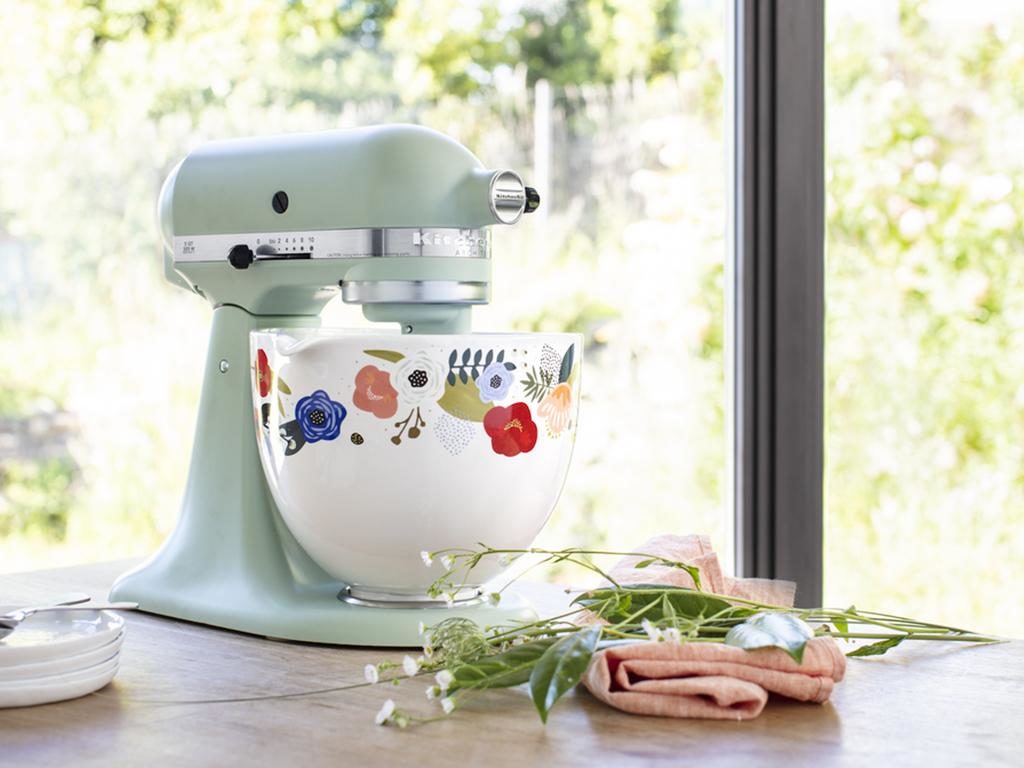 kitchenaid spring mixing bowl range