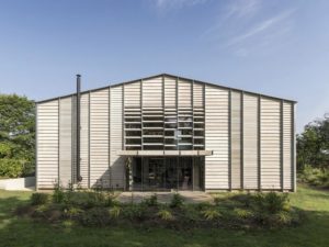 sustainable tracker shed home