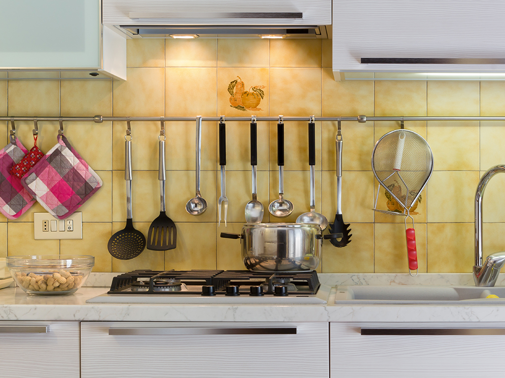 yellow kitchen ideas