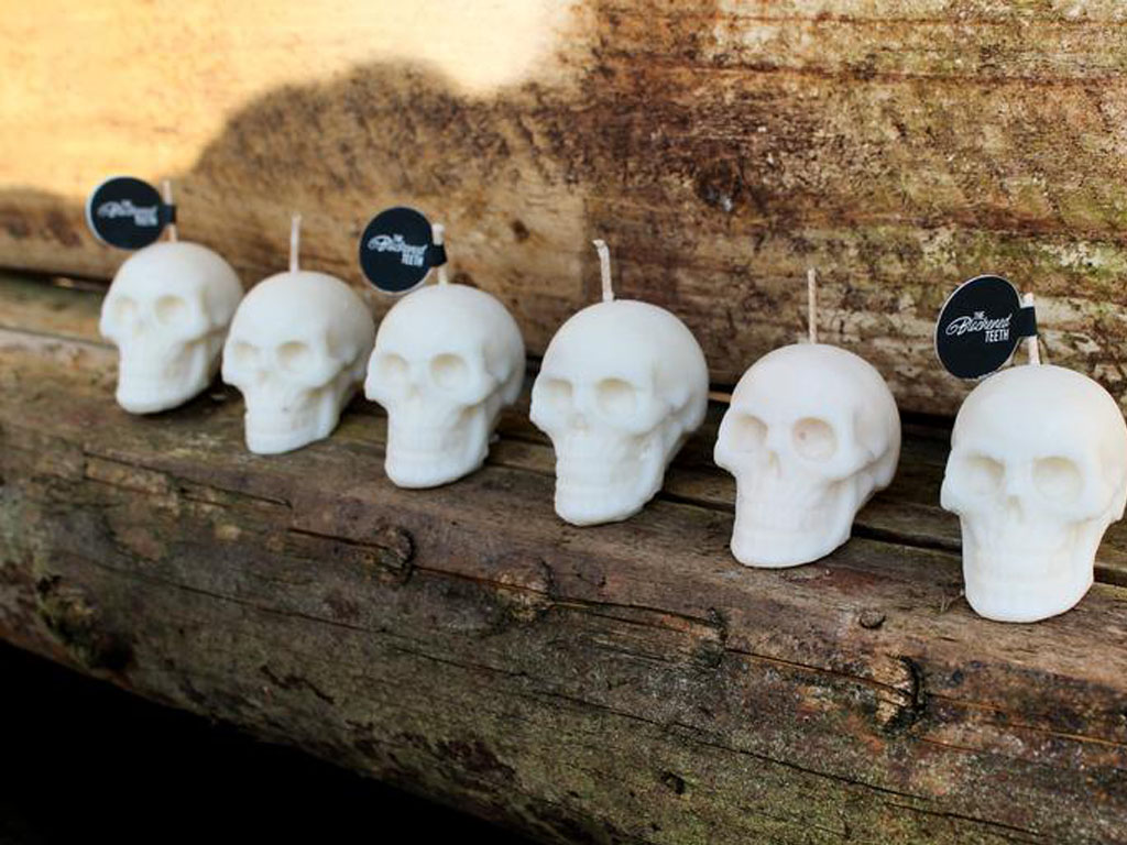 modern halloween decor