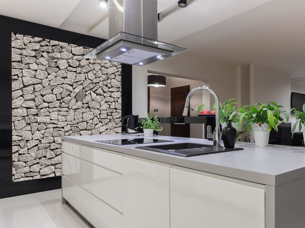 white gloss kitchen