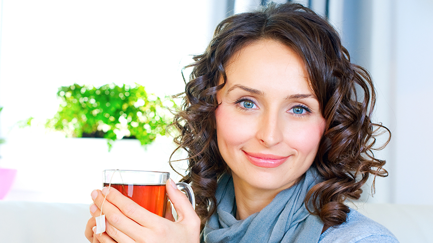 Women enjoying a cup of tea Pic: Rex/Shutterstock