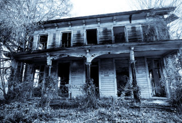 An old haunted house