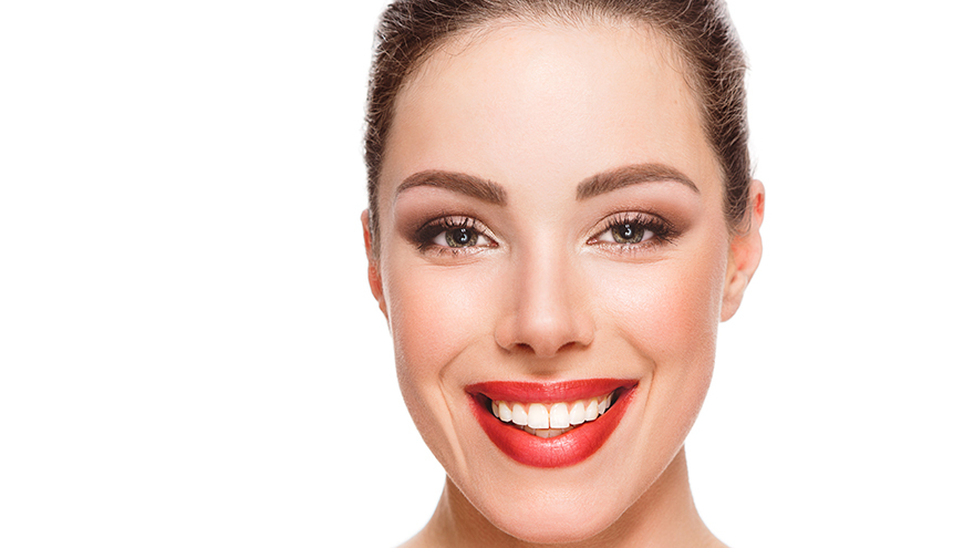 Lady with a full eyebrow Pic: Istockphoto