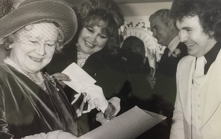 Russell presented Her Majesty Queen Elizabeth, the Queen Mother with her astrological chart in March 1978, becoming the first ‘Astrologer Royal’ in 400 years 