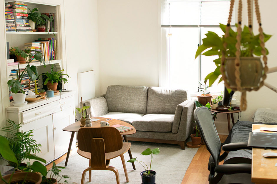 A living room with carefully placed furniture Image: Patrick Perkins on Unsplash