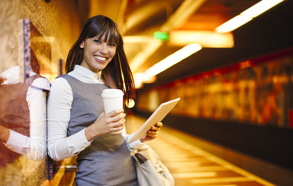 Lady taking a reusable cup onto the train Pic: Istockphoto