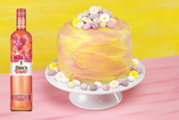 Easter cake and rose wine