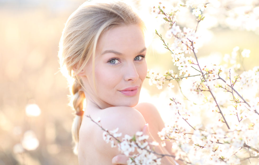 model with flowers