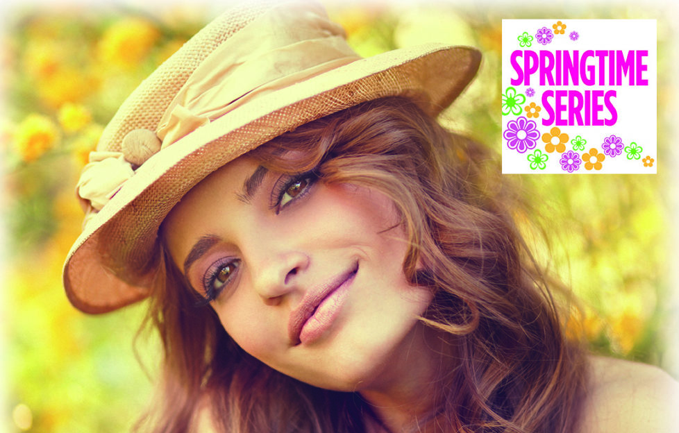 Woman in hat in sunny garden Illustration: Istockphoto